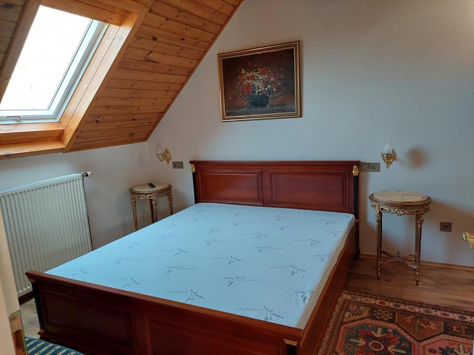 Gombos Apartman Appartement Hajdúszoboszló Buitenkant foto