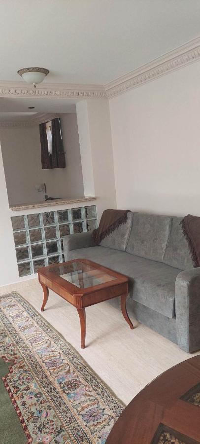 Gombos Apartman Appartement Hajdúszoboszló Buitenkant foto