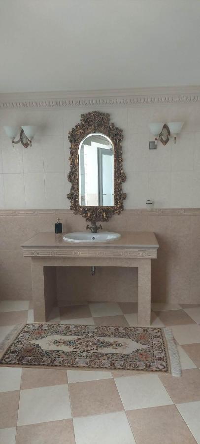 Gombos Apartman Appartement Hajdúszoboszló Buitenkant foto